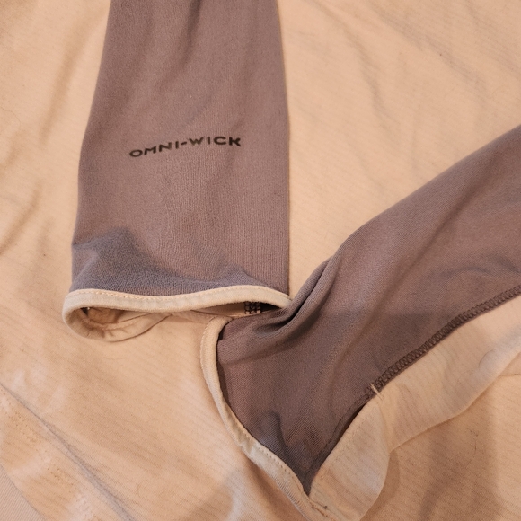 Ladies Columbia Omni-Wick Long Sleeve Quarter Zip mock underlayer - Picture 5 of 7